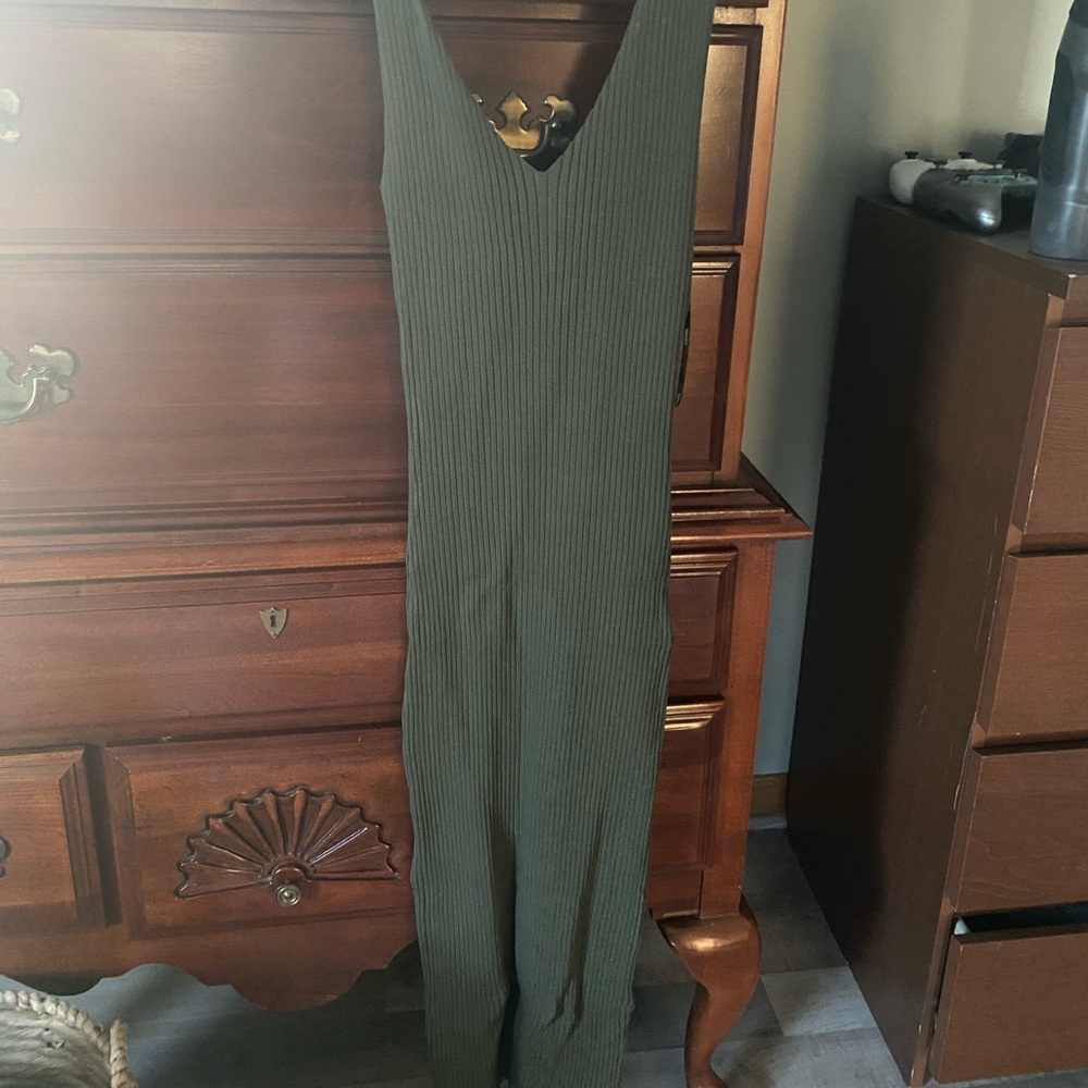 Forever 21 MIDI Dress